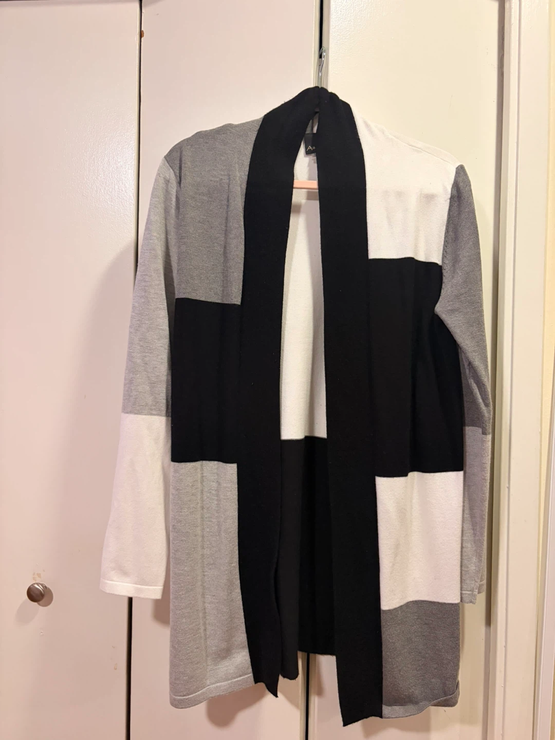 Women's Colour Block Cardigan