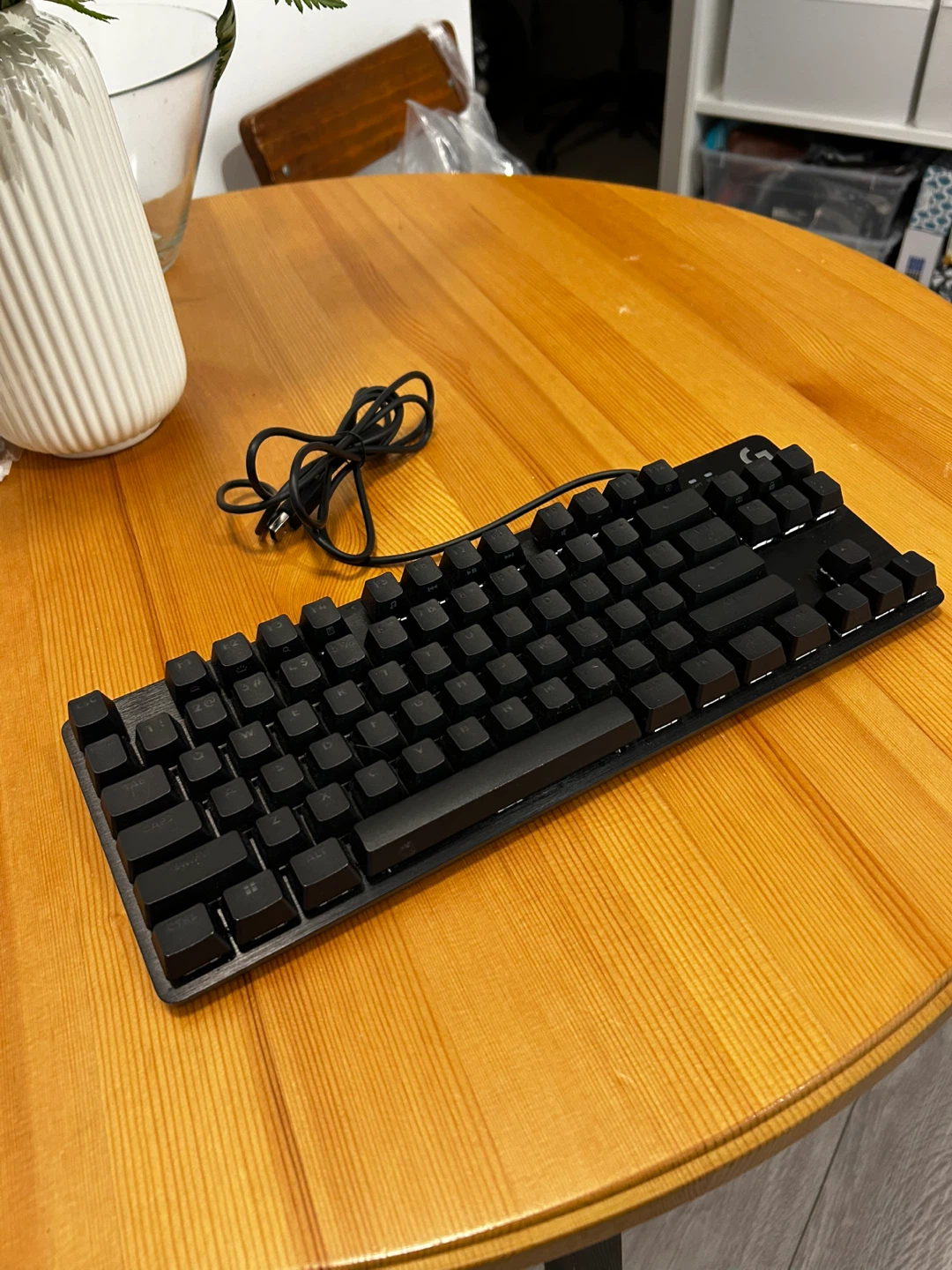 Logitech G413 TKL SE Mechanical Keyboard - photo 2