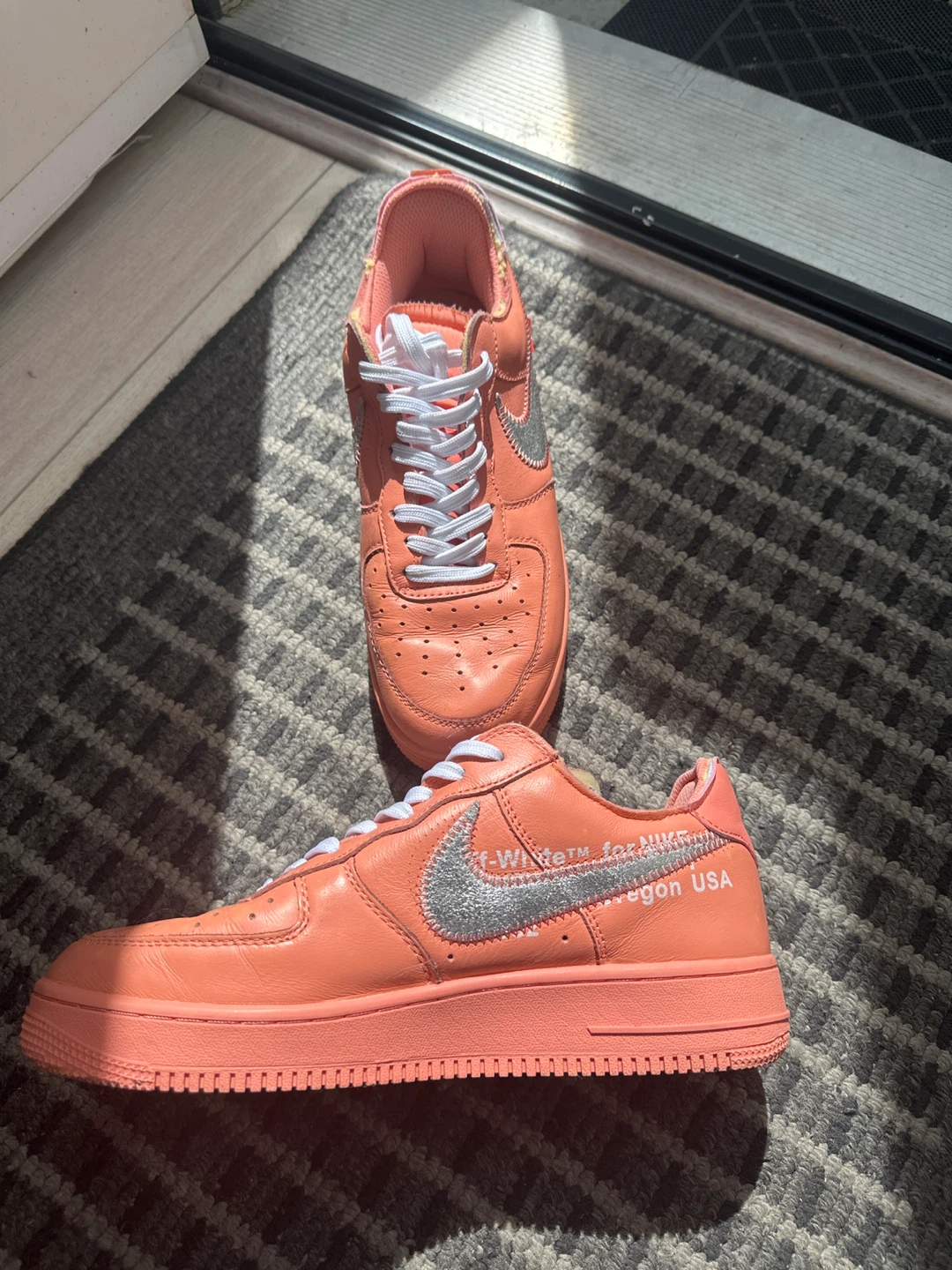 Nike Air Force 1 Off-White "The Ten" Peach Sneakers - photo 2