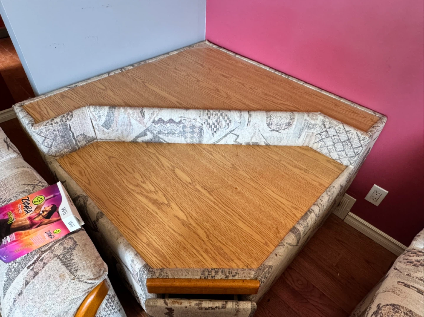 Sectional Sofa with Corner Piece - photo 5
