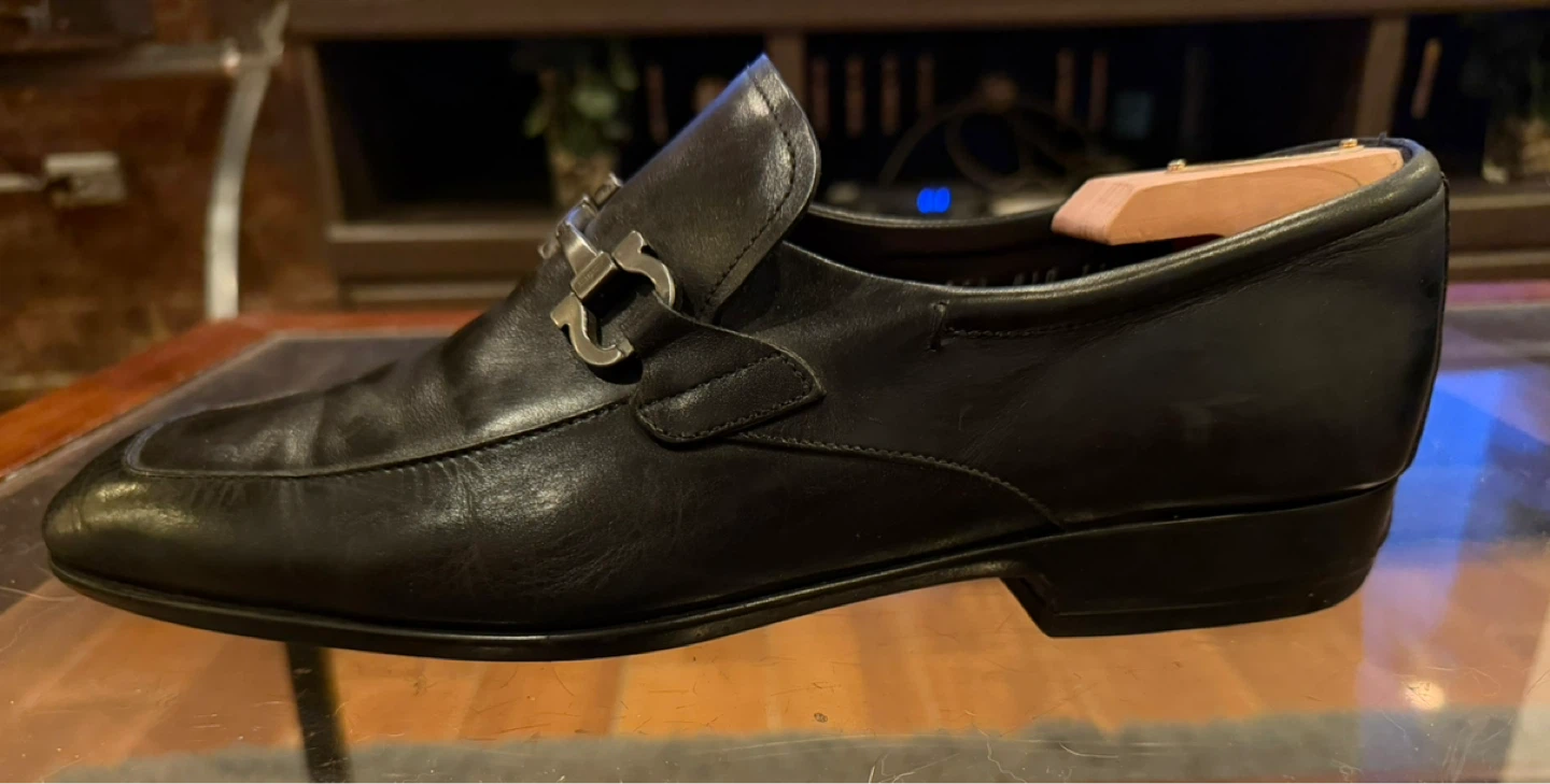 Salvatore Ferragamo Black Leather Loafers - Size 11.5 - photo 5