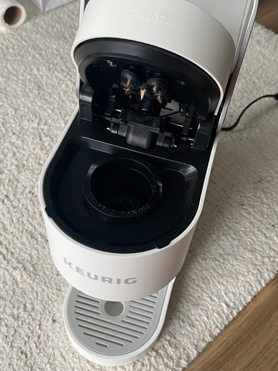 Keurig K-Slim Coffee Machine - White - photo 3