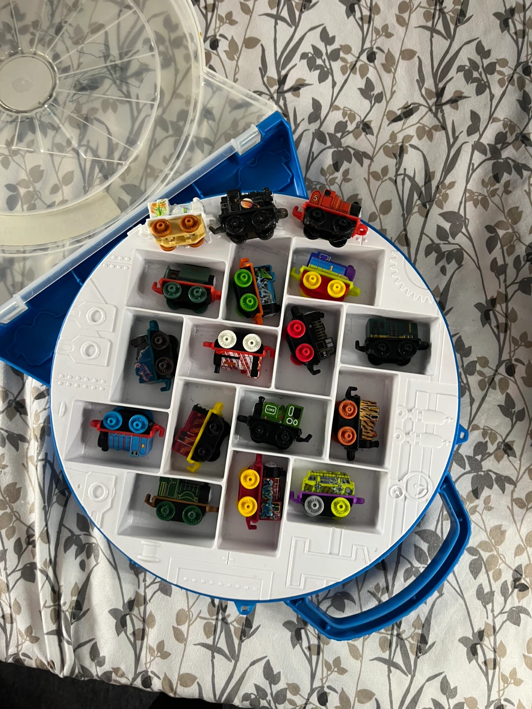 Thomas & Friends Mini Train Collection with Carry Case