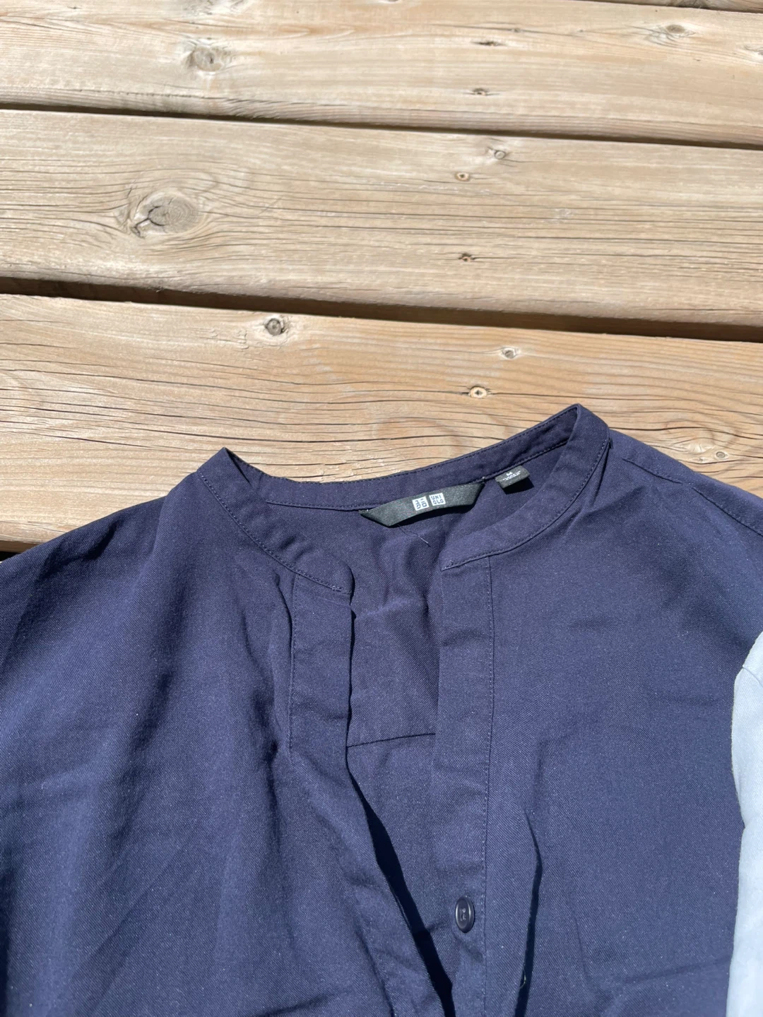 Uniqlo Women's 2-Pack Collared Neck Blouses - Size M - photo 5