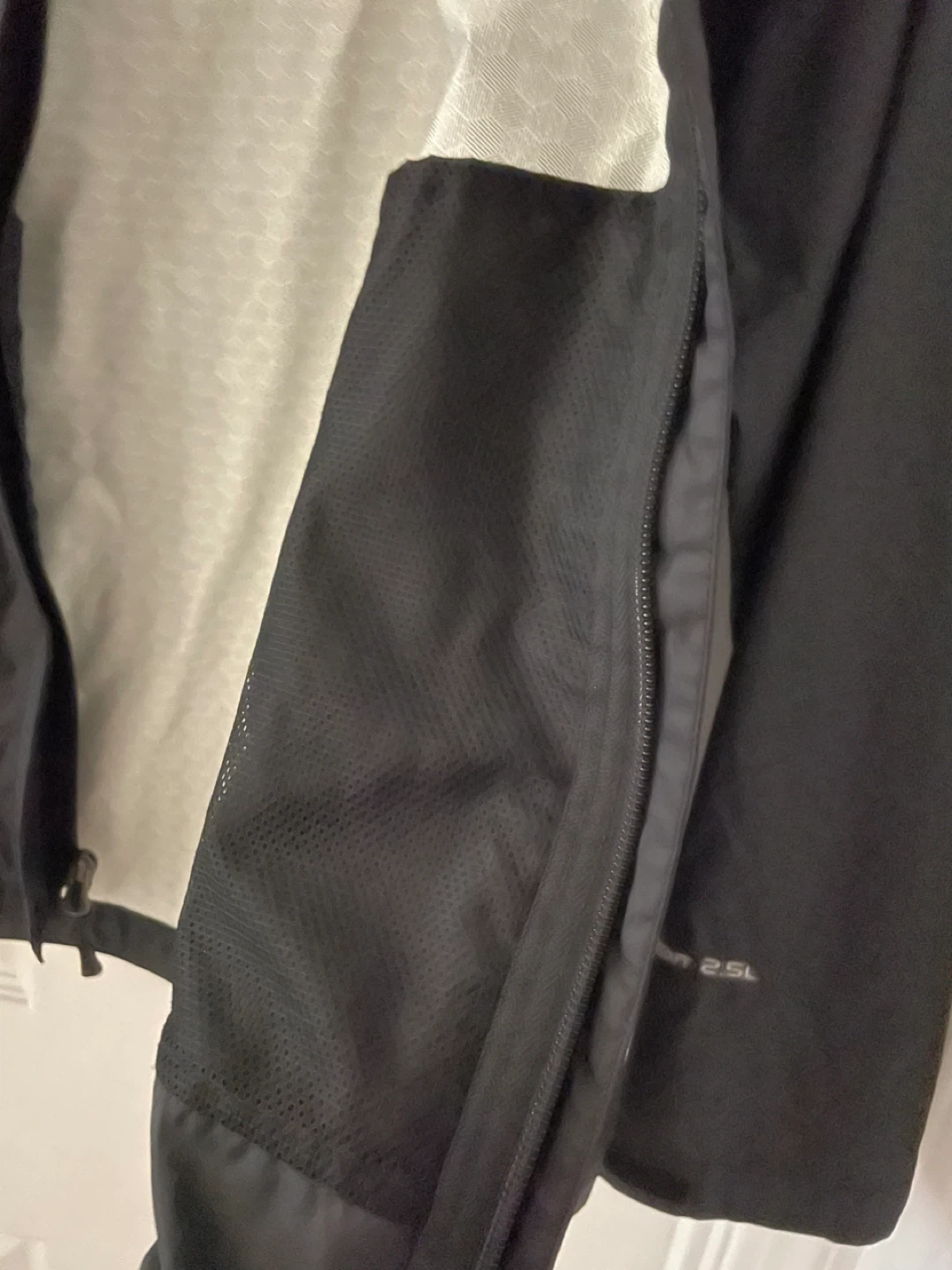 The North Face Black Rain Jacket - photo 5