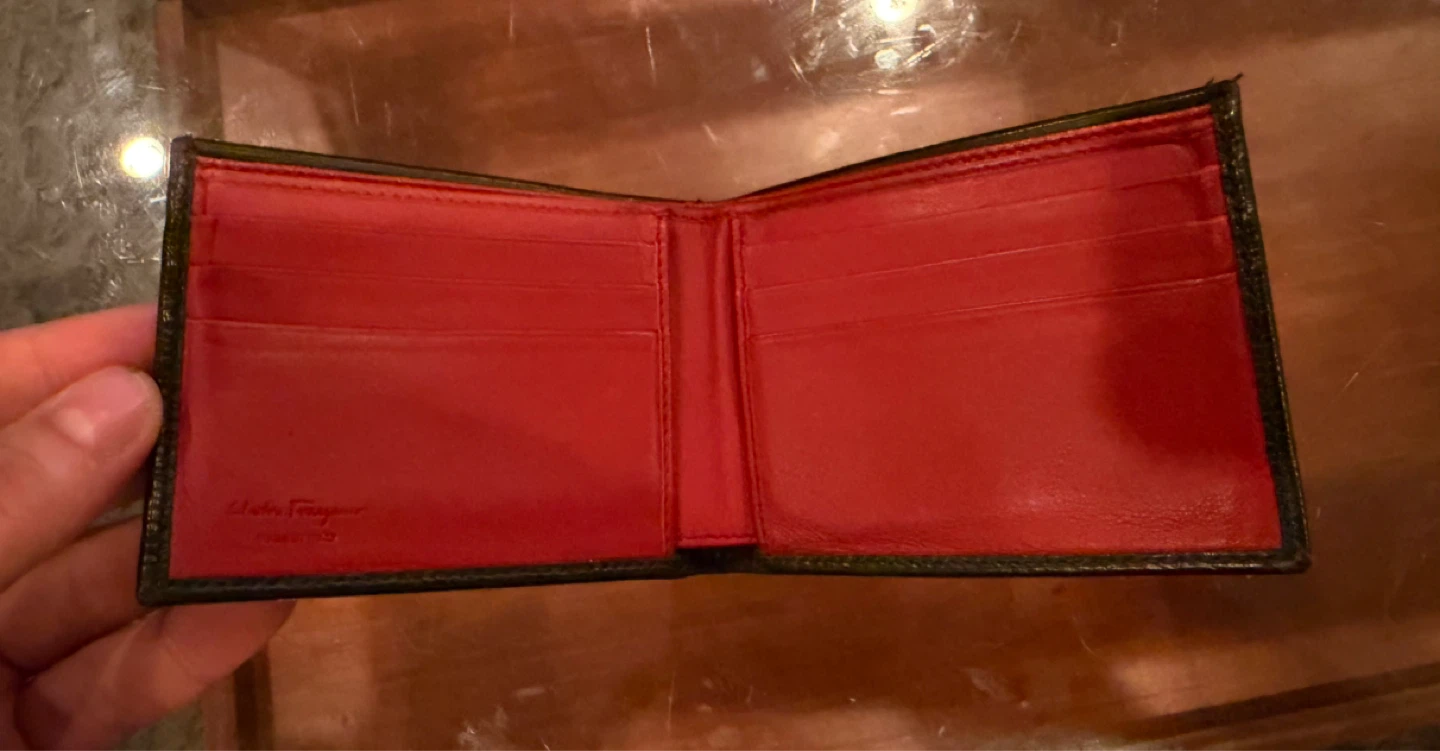 Salvatore Ferragamo Black Leather Bi-Fold Wallet - photo 3