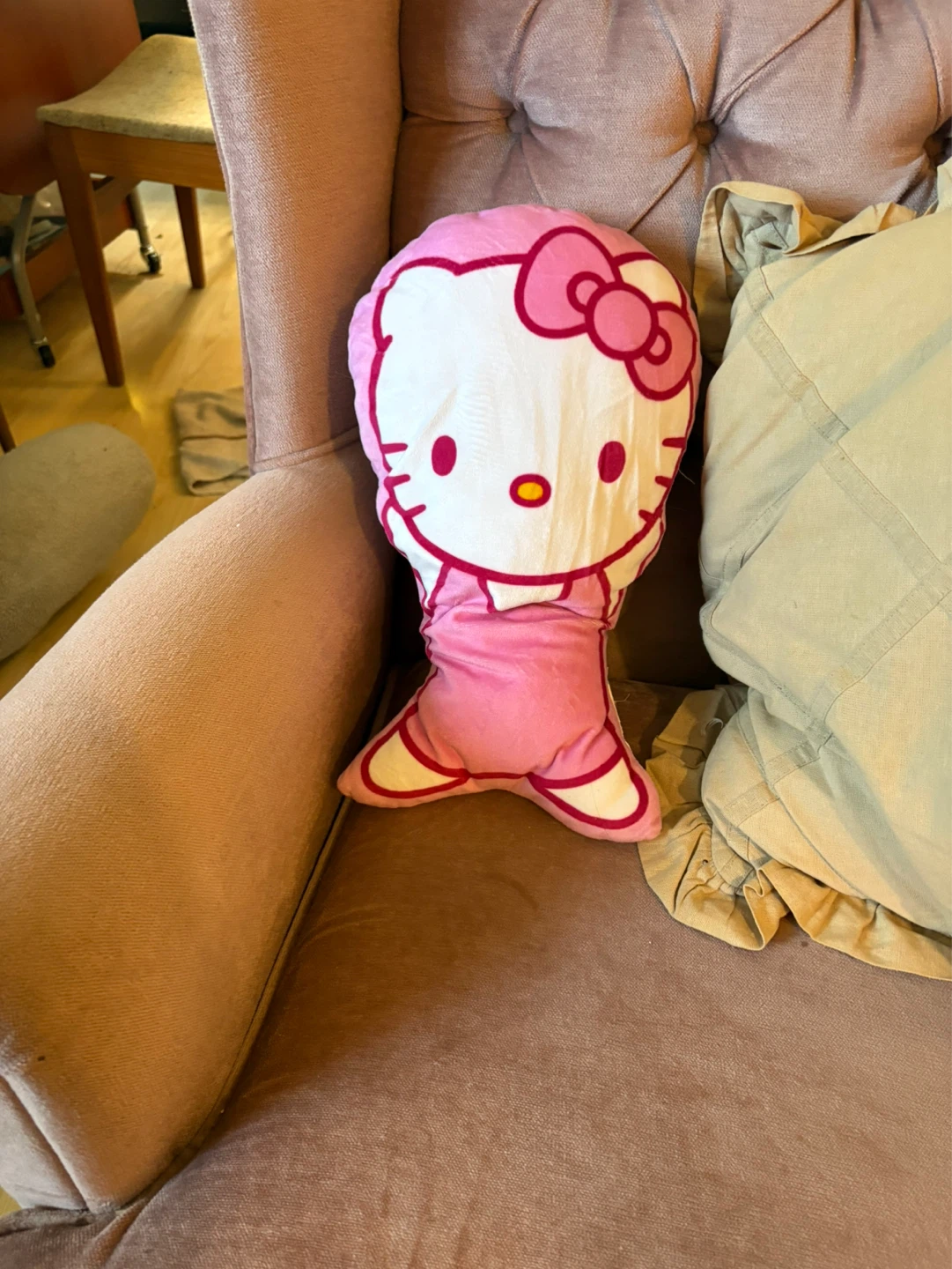 Hello kitty pillow