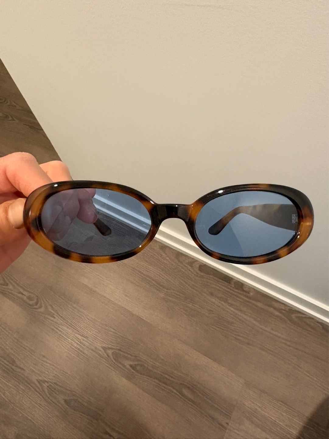 Z Supply Tortoiseshell Sunglasses