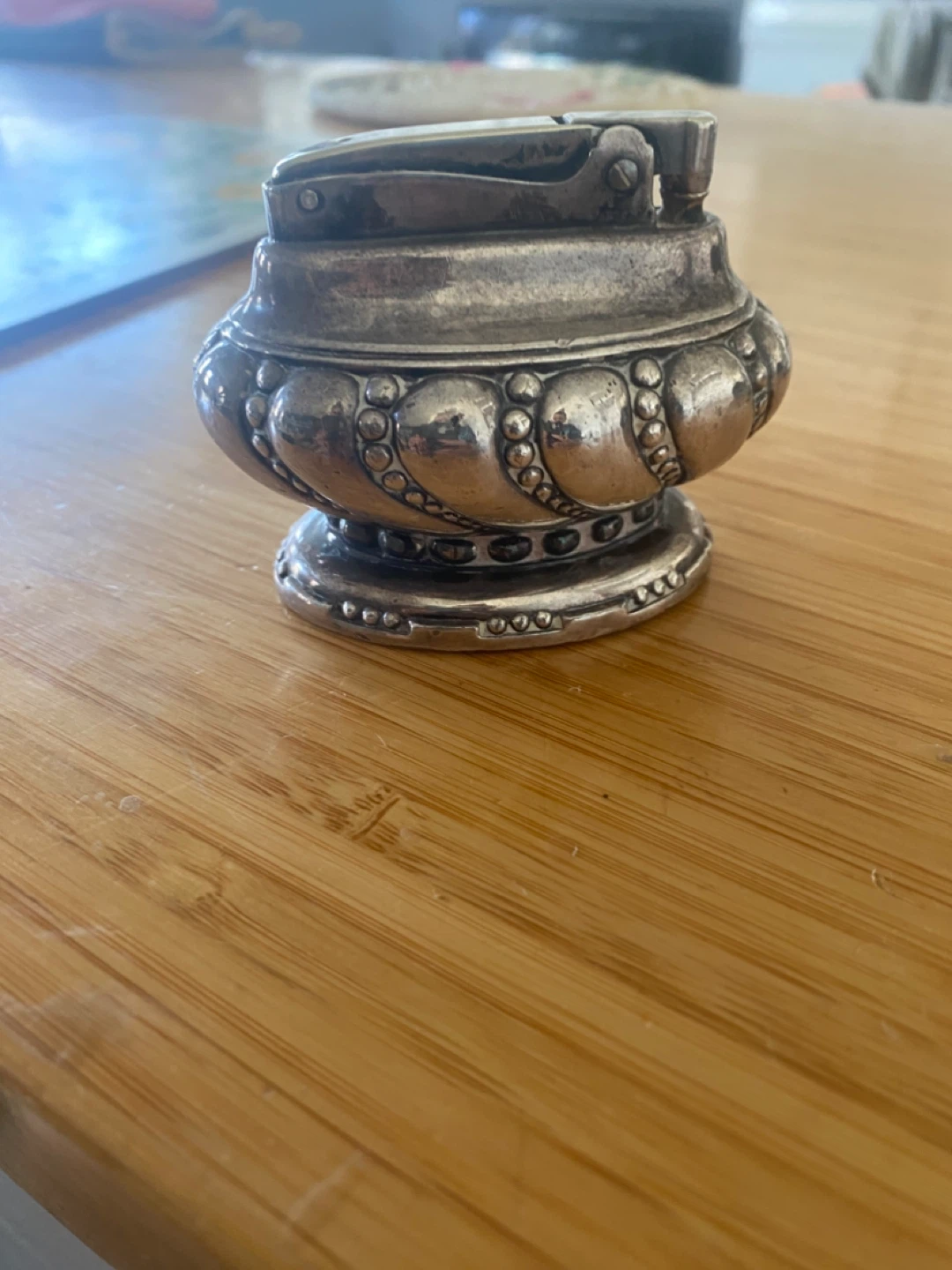 Vintage Ornate Silver Table Lighter - photo 3