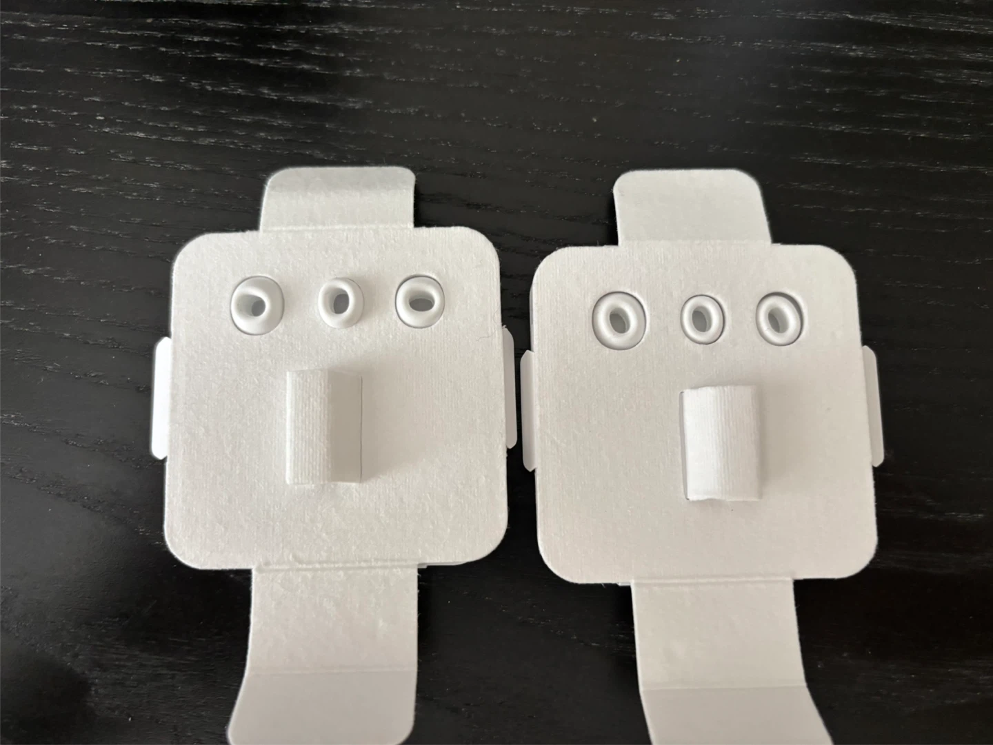 Genuine Apple AirPods Pro Ear Tips (Unused) – 2 Sets