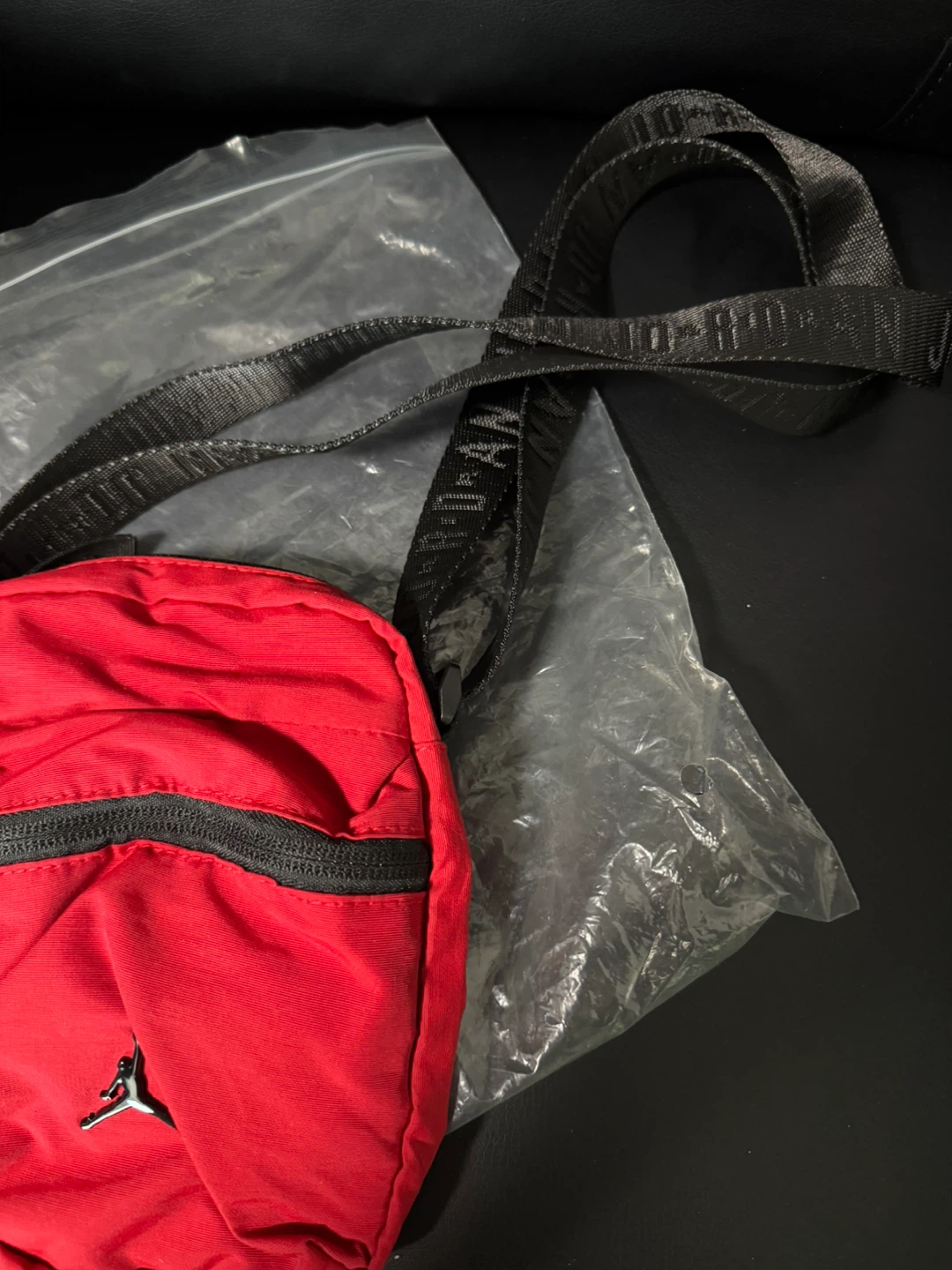 Jordan Red Crossbody Bag - photo 5