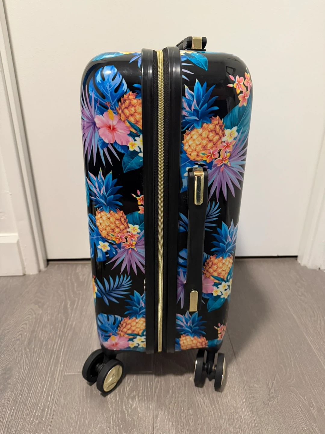 Bebe tropical print hard side carry-on suitcase - photo 3