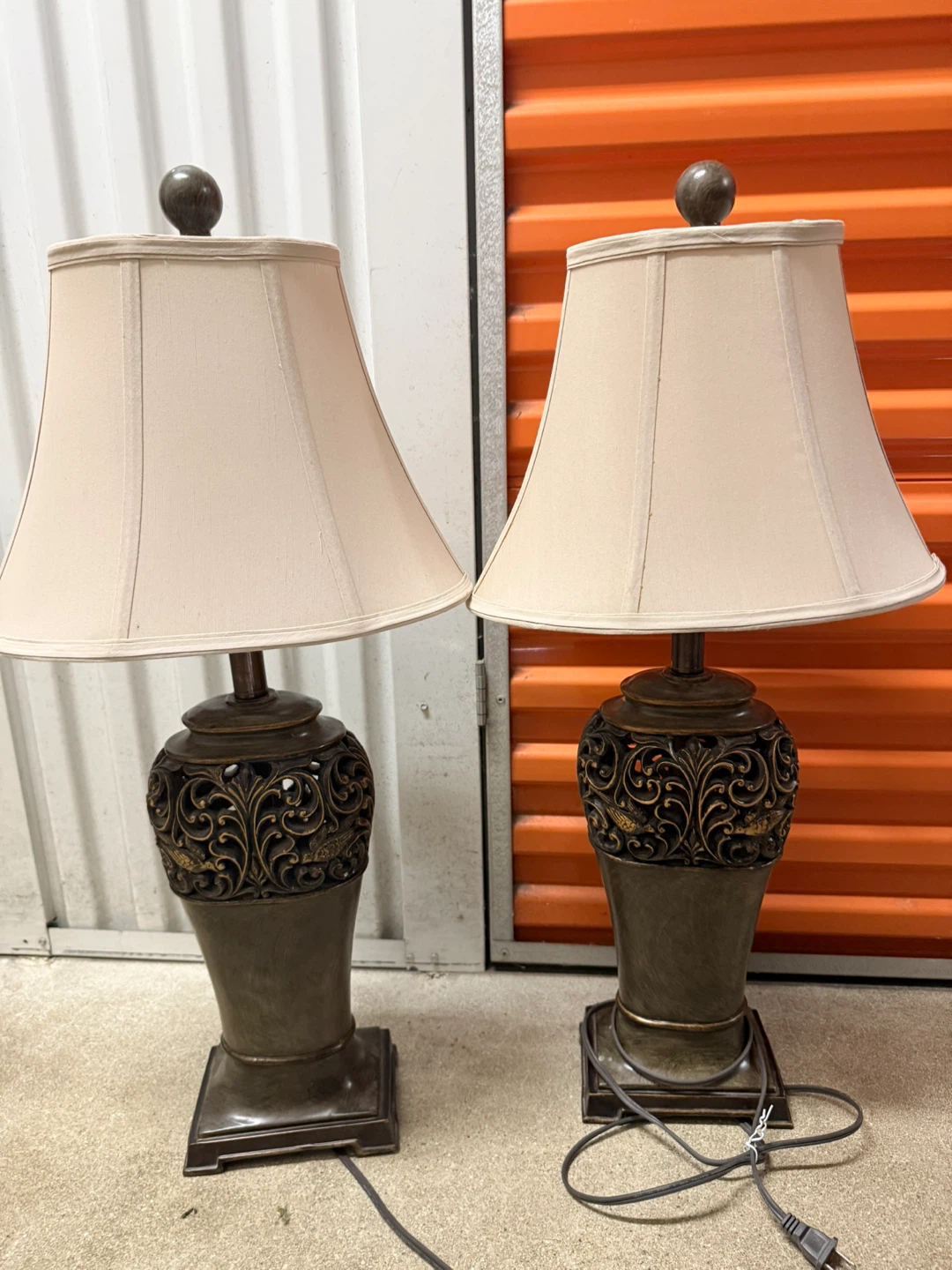 VTG Pair of Ornate Table Lamps with Beige Shades