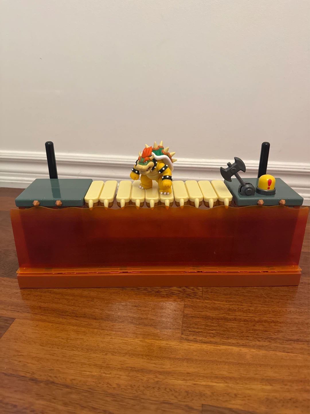 Nintendo Super Mario Bowser Battle Playset