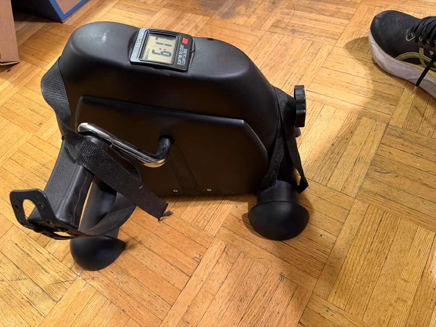 Black Portable Pedal Exerciser - photo 3