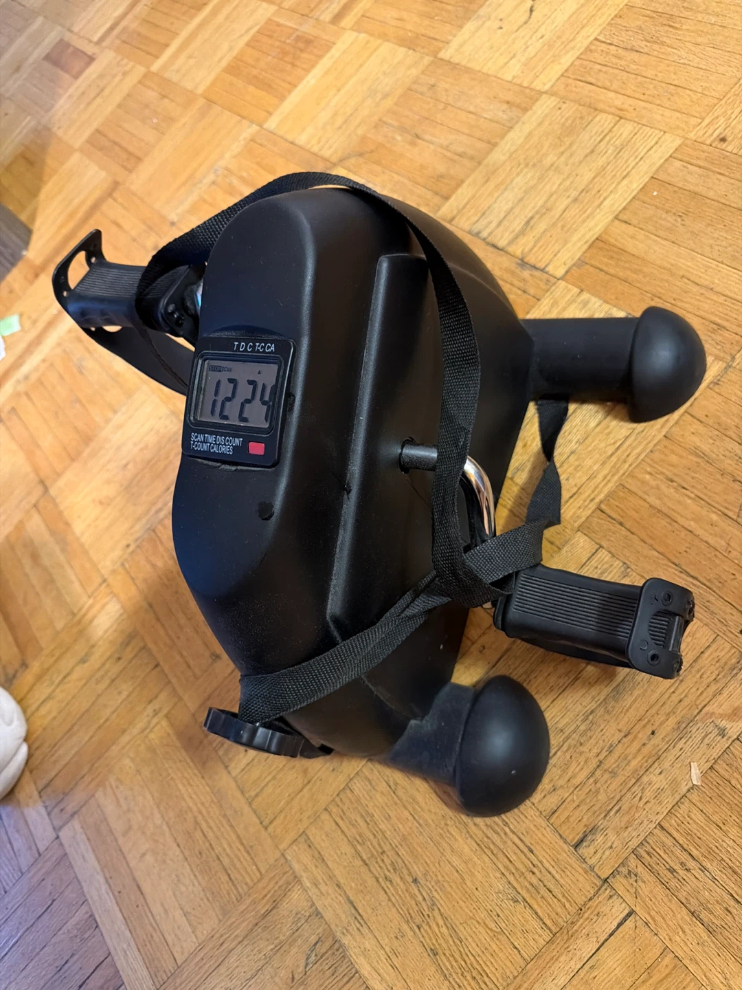 Black Portable Pedal Exerciser - photo 2