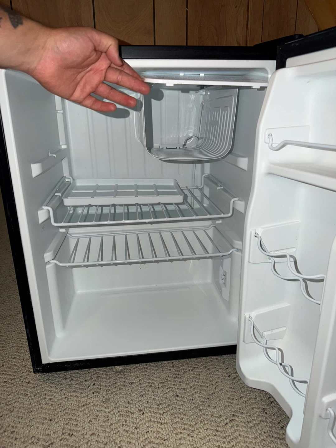 VISSANI Mini Fridge - photo 3
