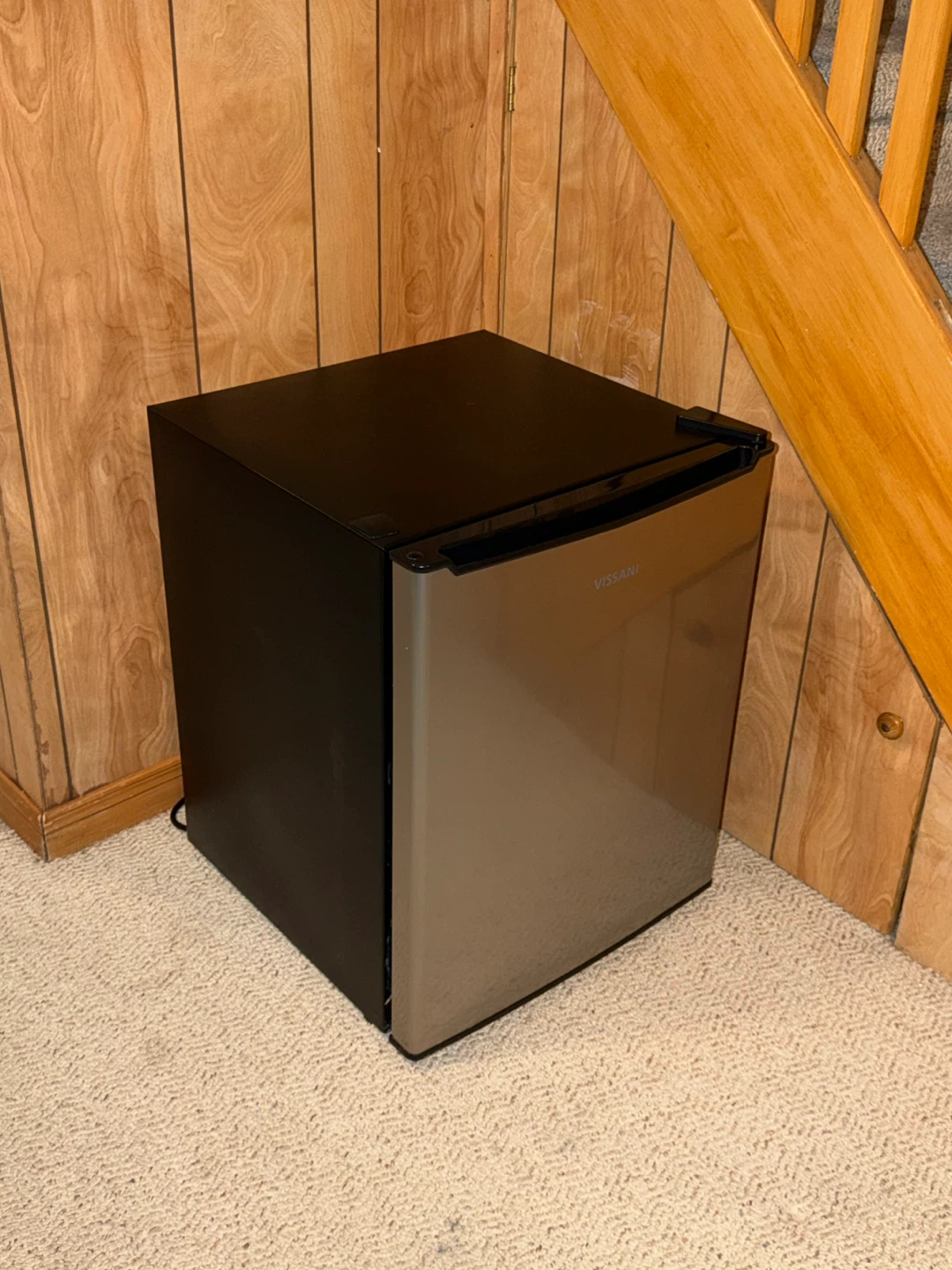 VISSANI Mini Fridge - photo 2