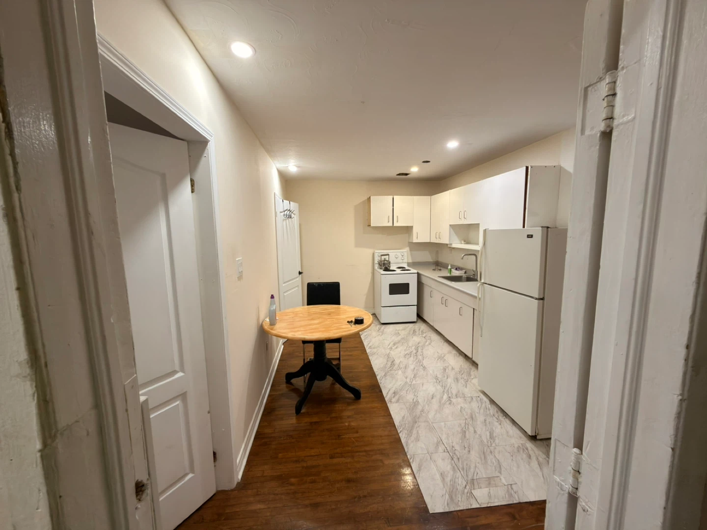 2 Beds 1 Bath