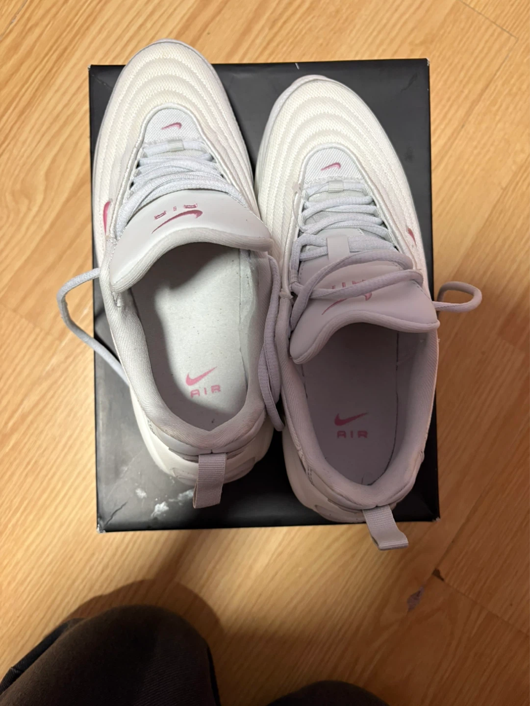 Nike Air Max 97 (Women's Size 6)