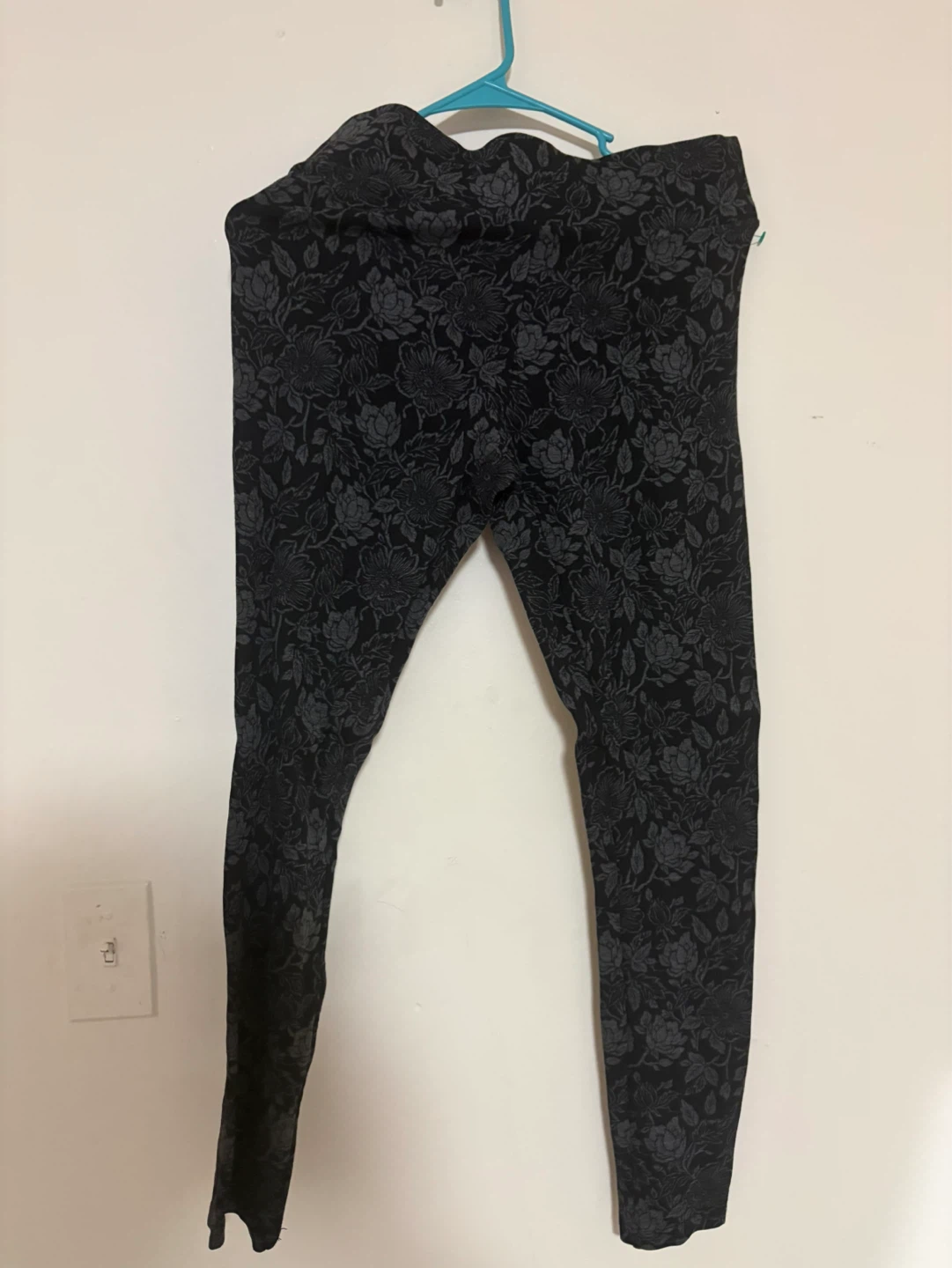 LOFT Outlet Black Floral Print Leggings Size S - photo 4