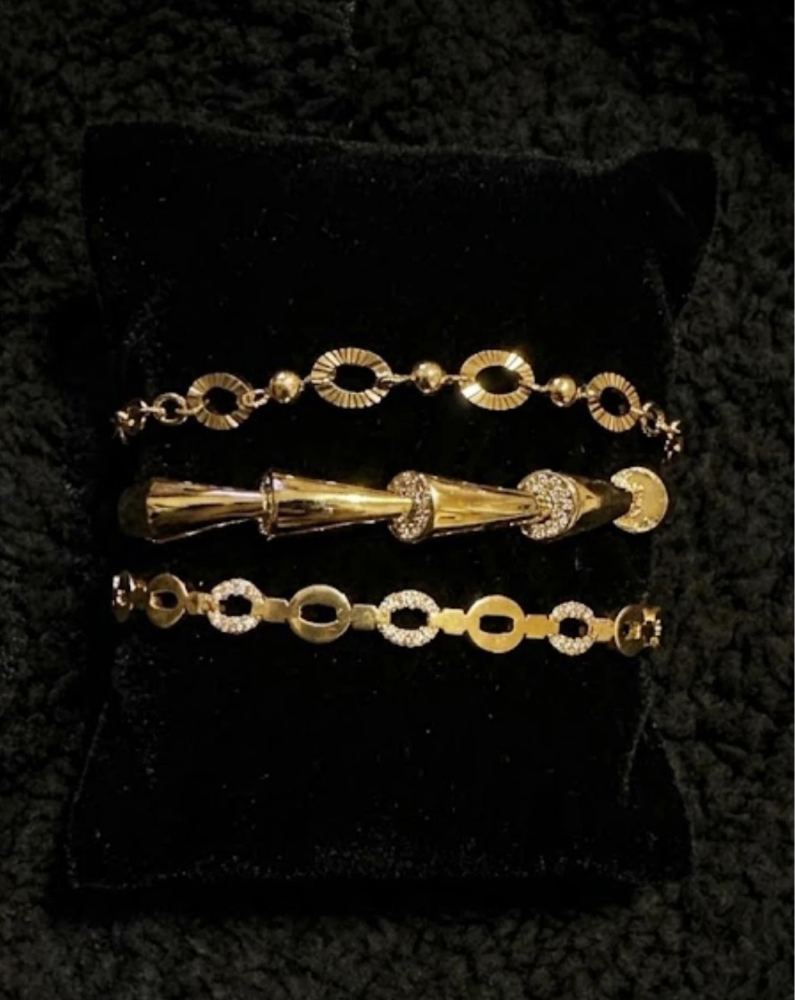 Gold-tone Bracelets Set (3 pcs)