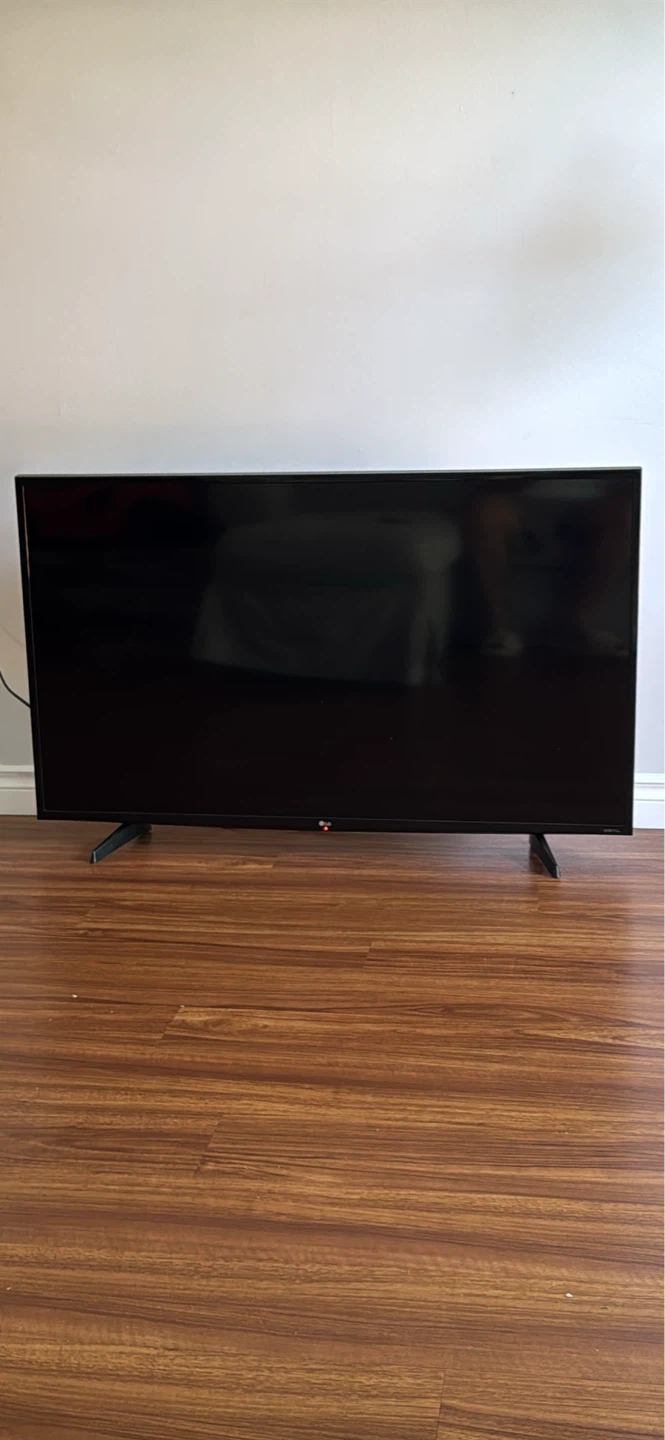 LG 50” 4K smart tv