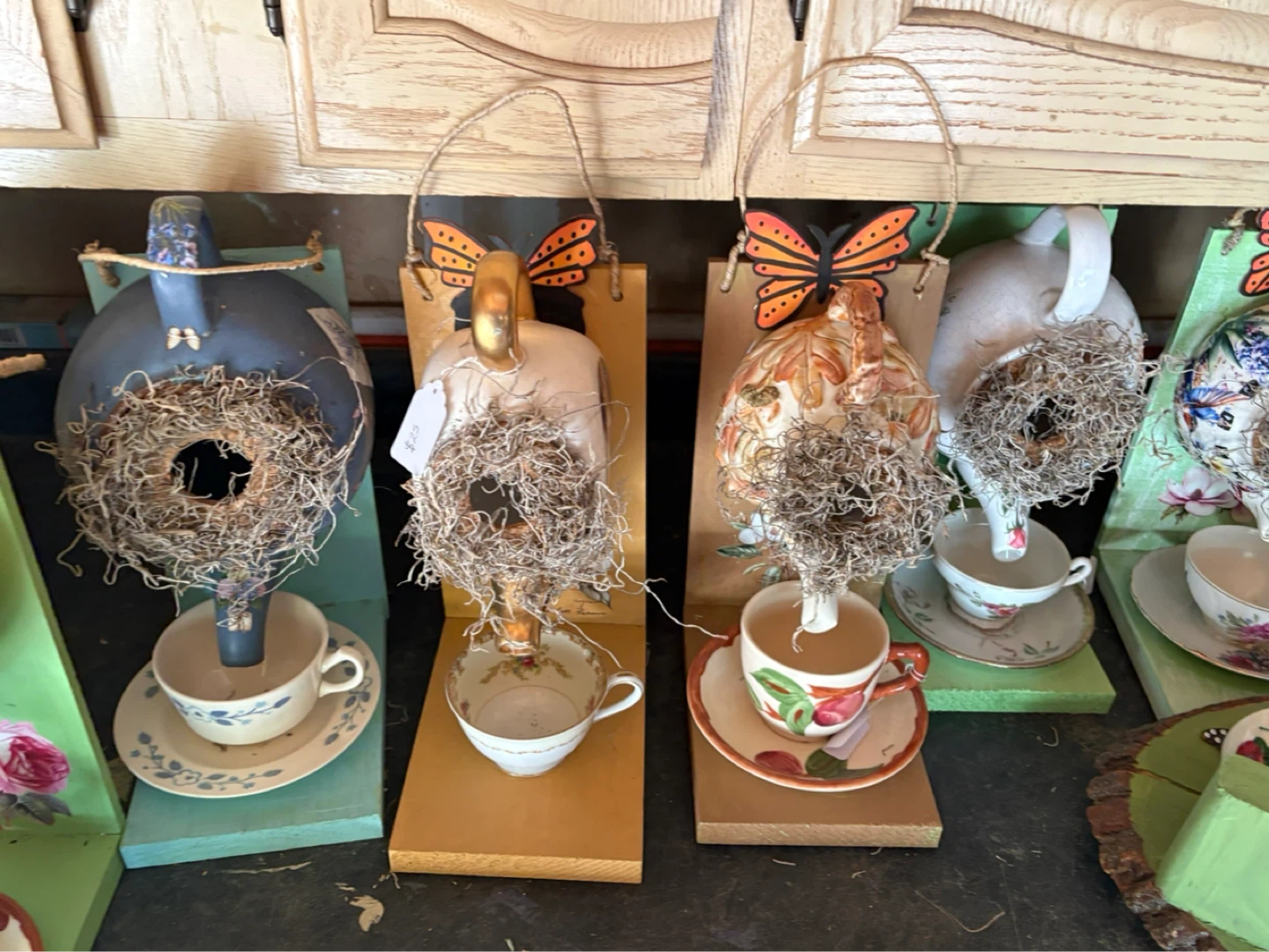 Teacup Birdhouse Garden Decor Set - photo 4