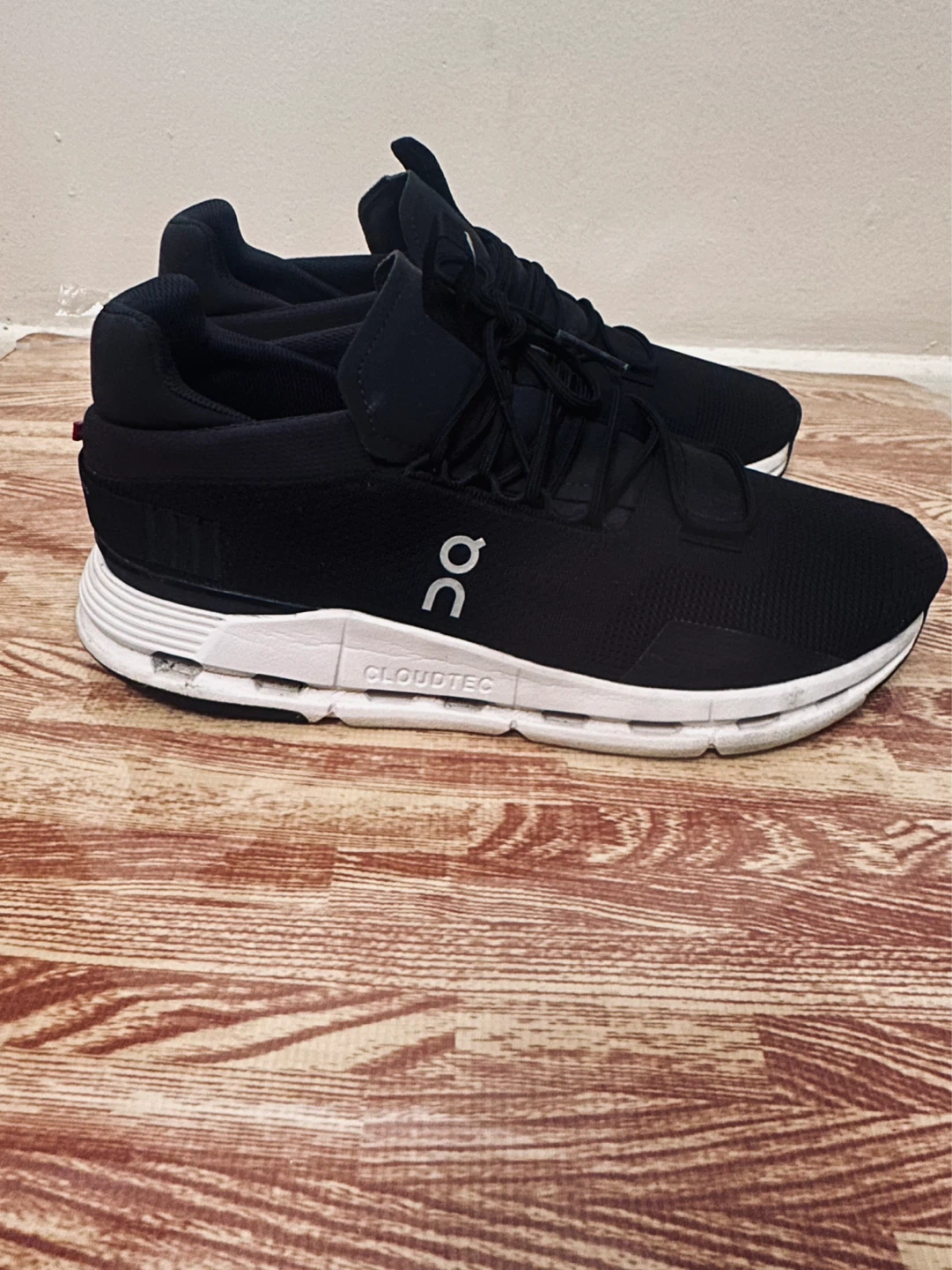 On Running CloudTec Shoes - Men's Size 9.5 - photo 5