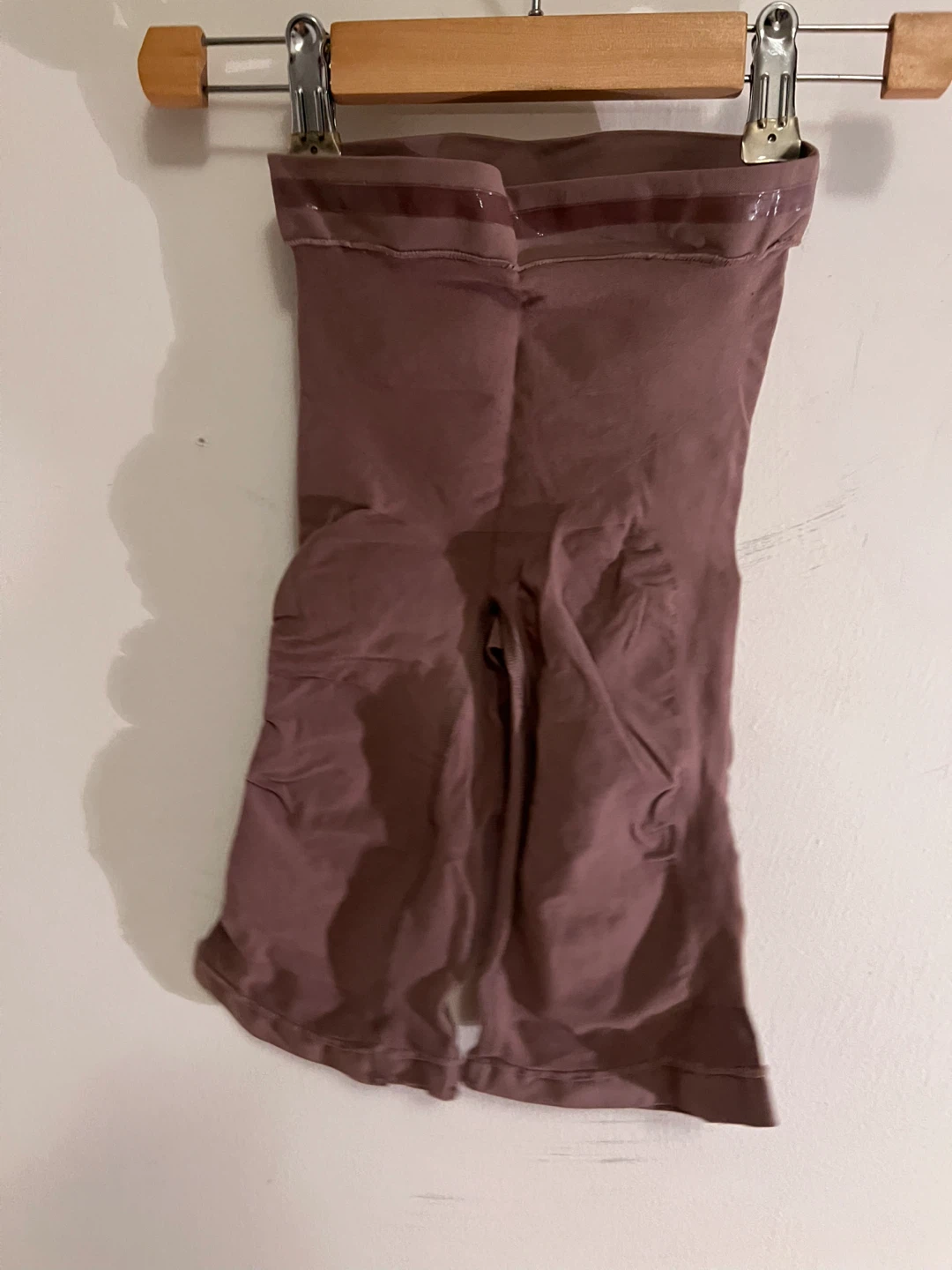 SKIMS Sculpting Compression Shorts - photo 3