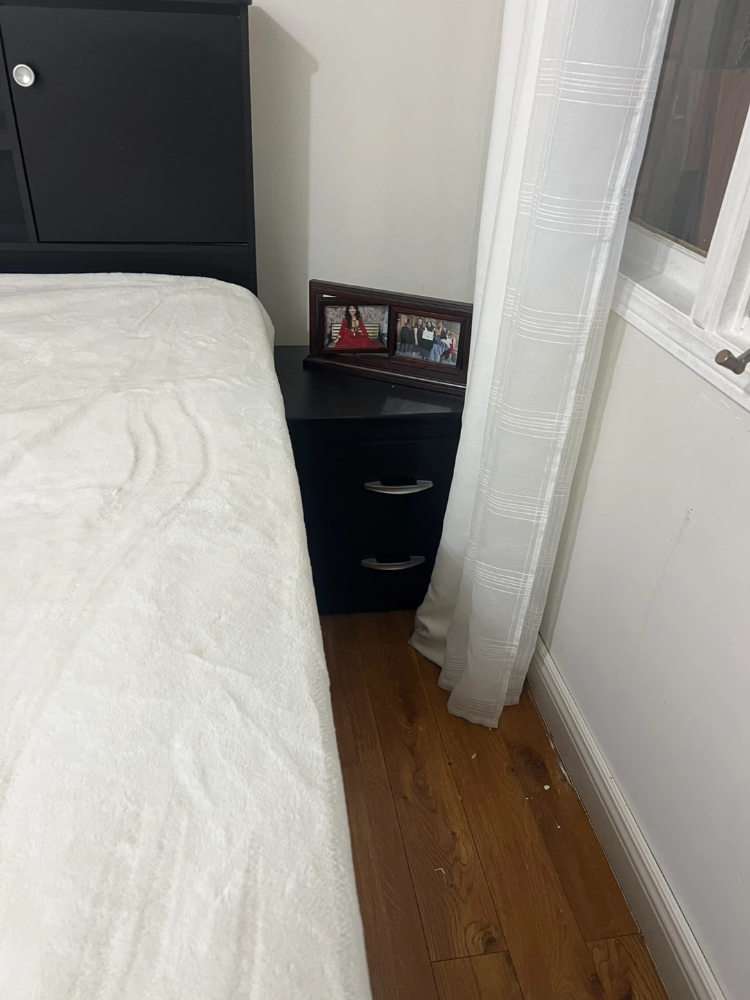 Black Queen Storage Bed Frame with Headboard - photo 2