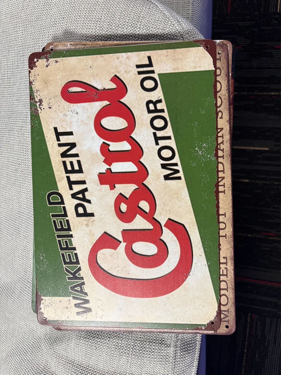 10 Vintage Style Metal Posters