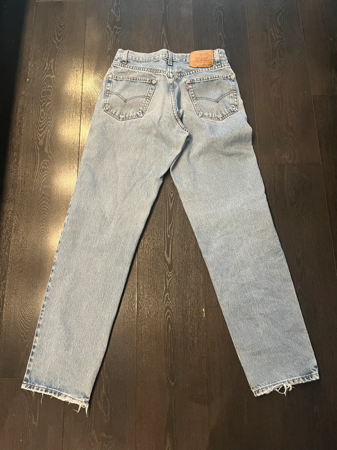 Vintage LEVI’S 550 Jeans W32 L34 Light Wash Relaxed Fit Denim