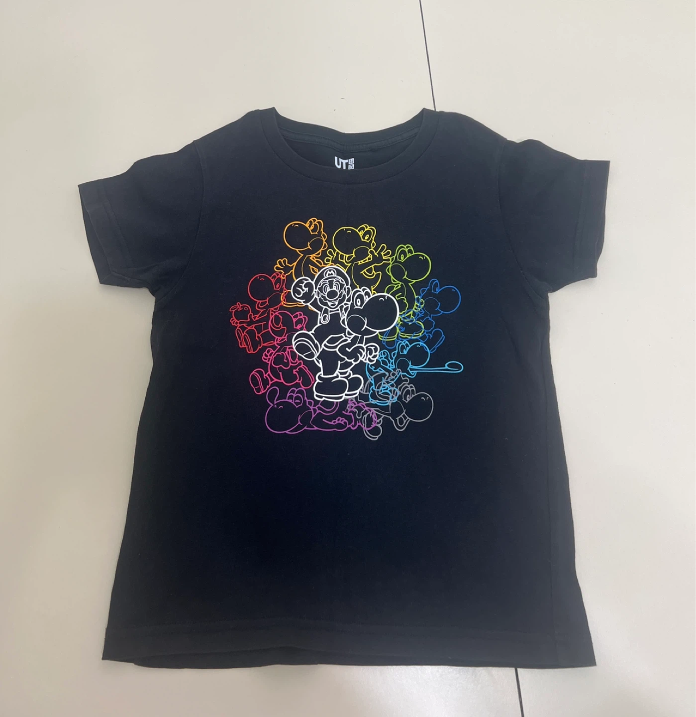 Uniqlo UT Mario & Yoshi T-Shirt