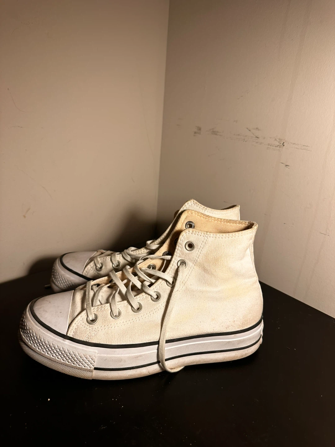 Converse Chuck Taylor All Star High Top Sneakers