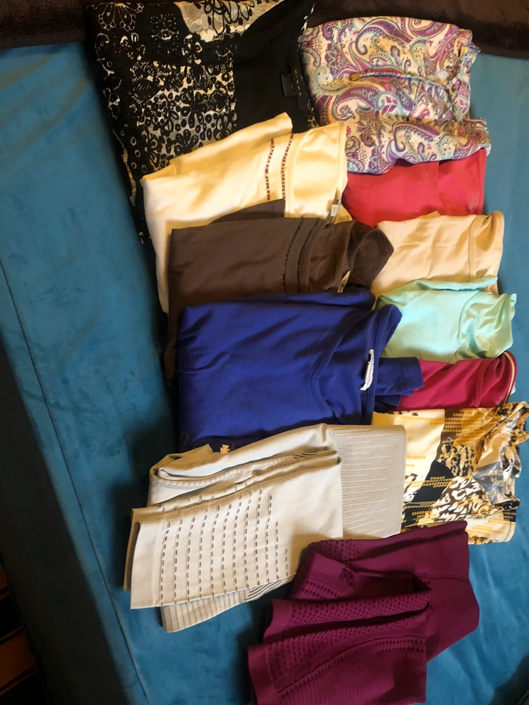 Assorted Women's Tops and Shapewear Bundle - photo 3