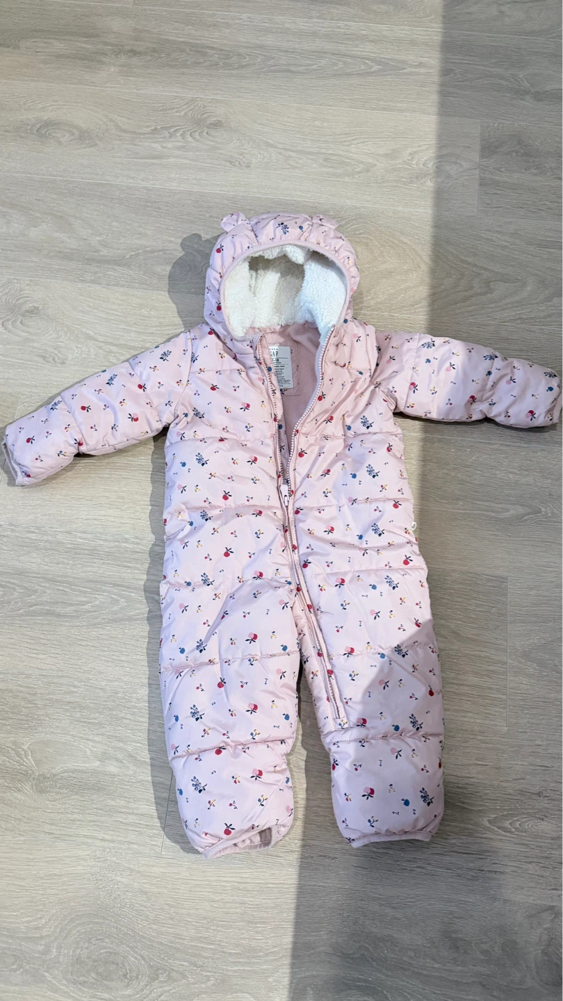 Baby Gap Pink Floral Snowsuit - 6-12 Months