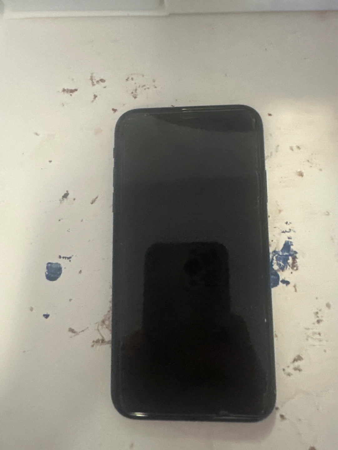 Selling this iPhone that is unavailable passcode but works good