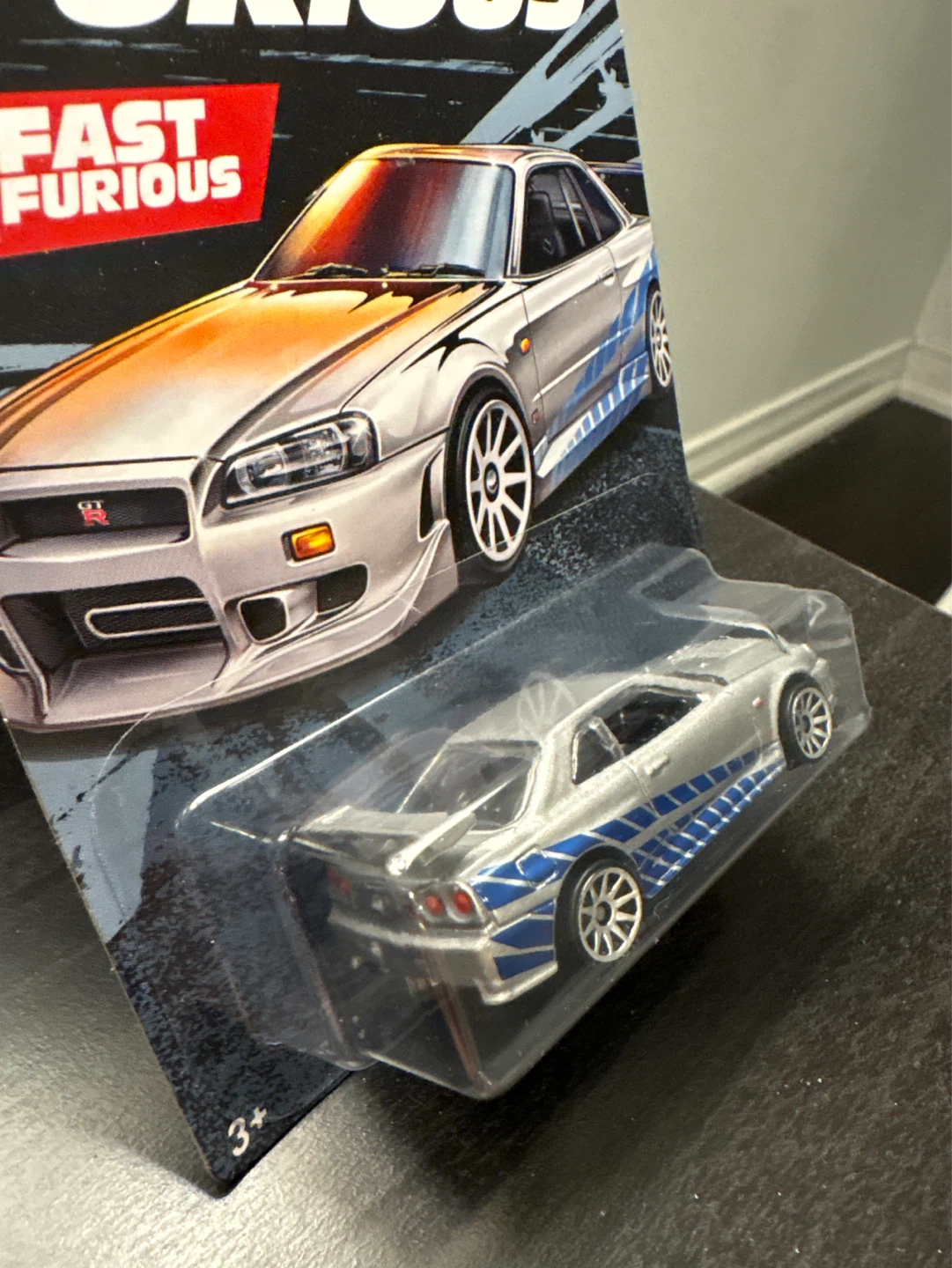 Hot Wheels Fast & Furious Nissan Skyline GT-R BNR34 - photo 5