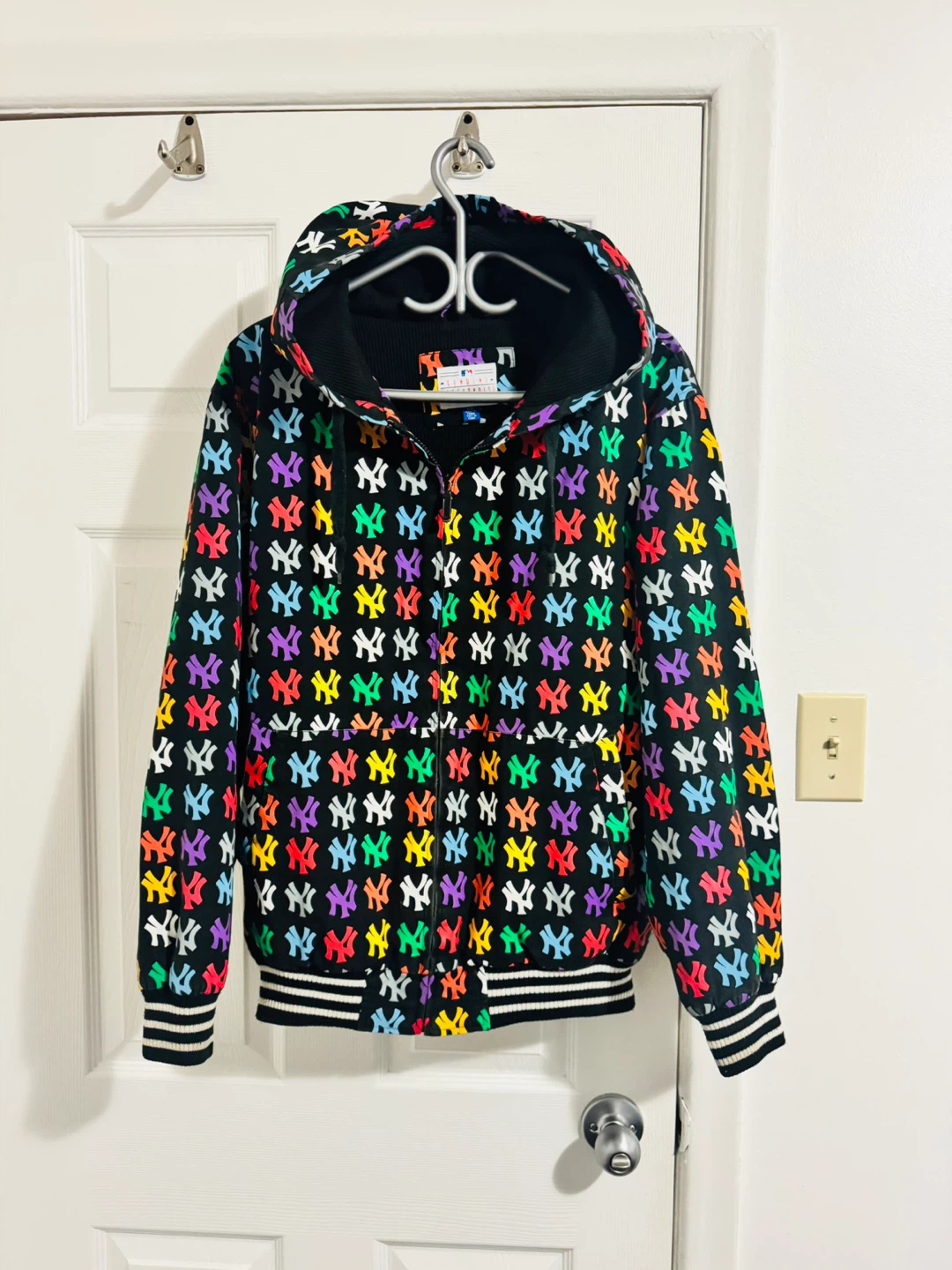 Vintage G3 AOP New York Yankees Monogram Hoodie (Small mens)