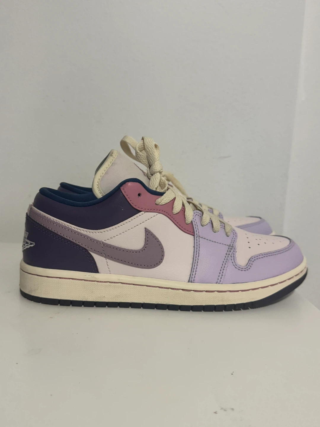 Womens Jordan 1 low ‘Pastel Plum’ (8US womens) - photo 3