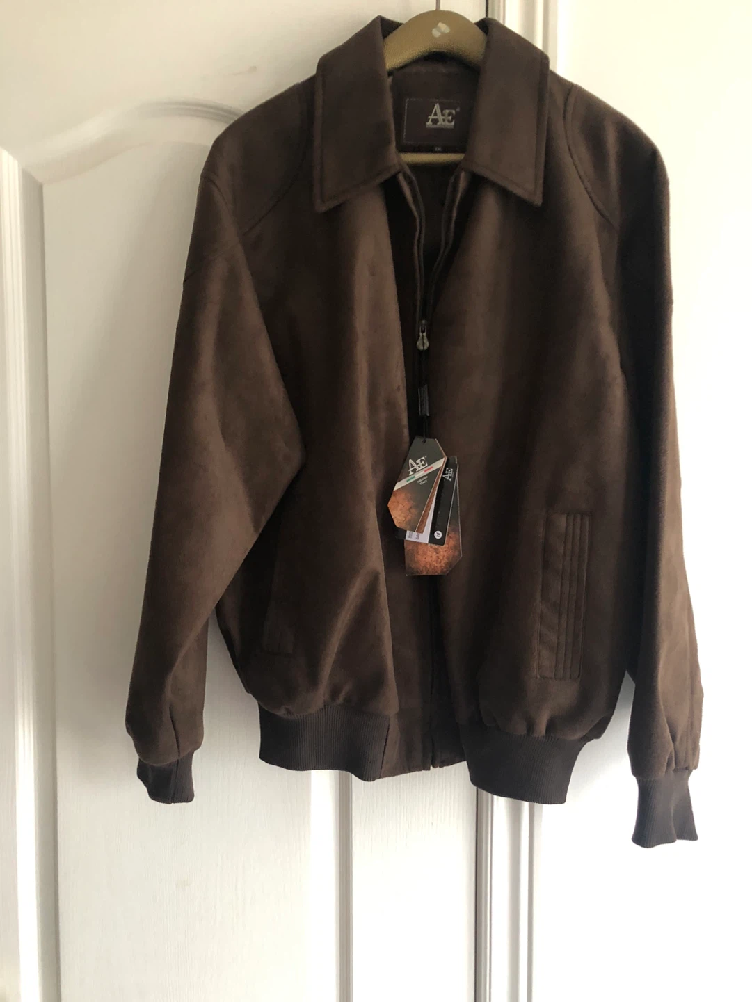 AE Luxury Jacket - Brown - photo 2