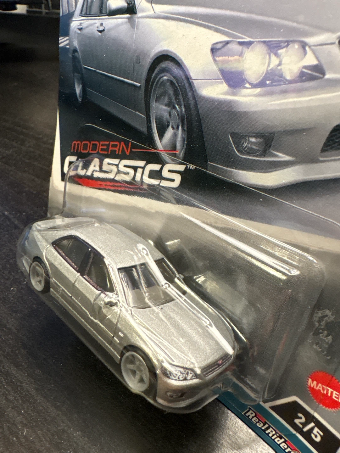 Hot Wheels '98 Toyota Altezza Modern Classics Die-Cast Car - photo 3