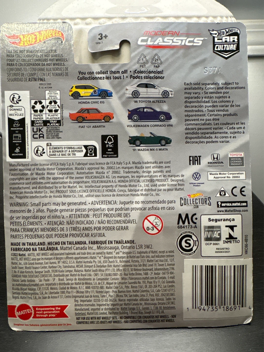 Hot Wheels '98 Toyota Altezza Modern Classics Die-Cast Car - photo 5