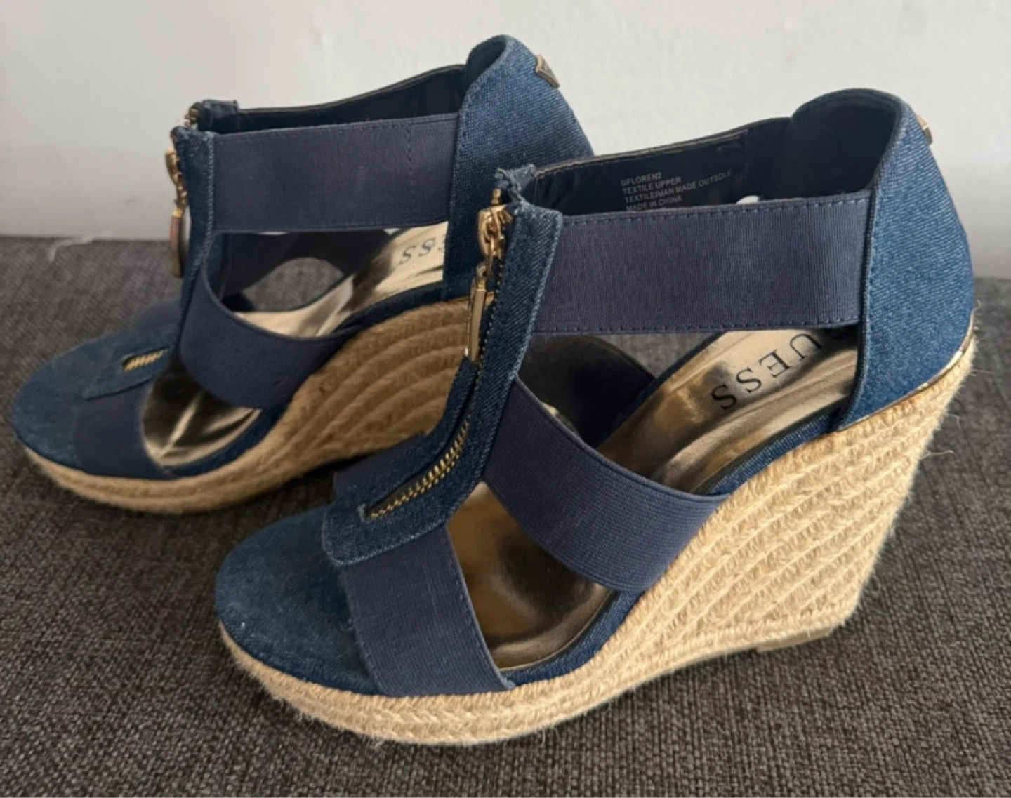 Guess Denim Wedge Espadrille Sandals Size 5.5 - photo 2