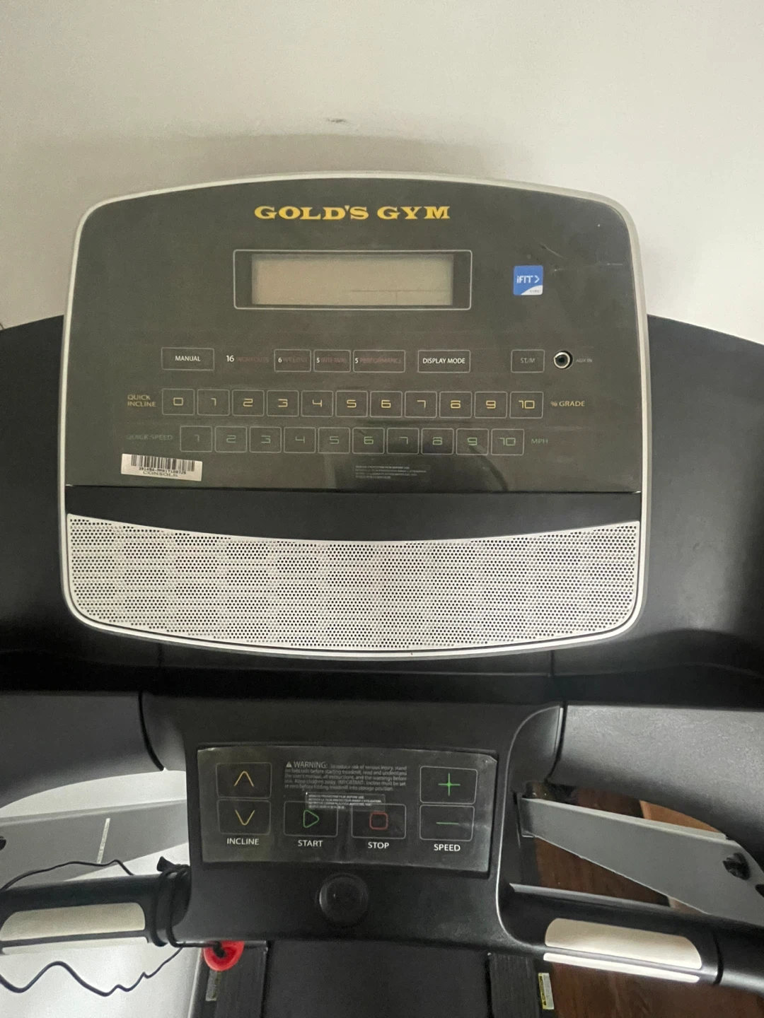 Golds gym treadmill - photo 4