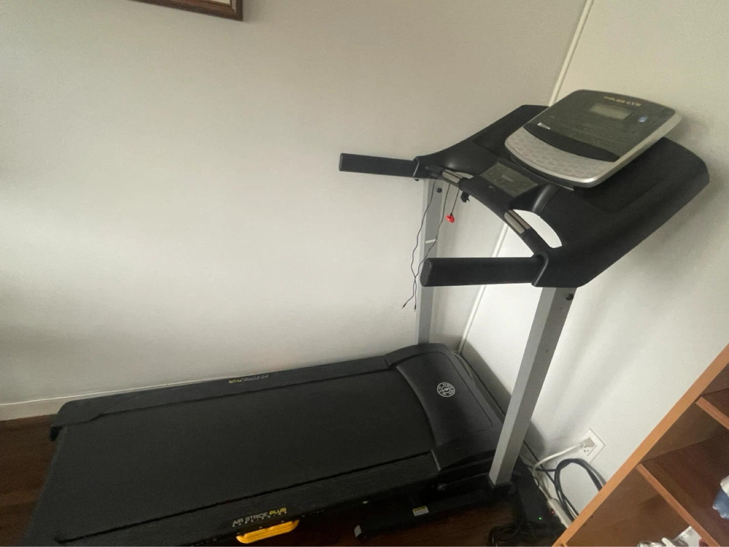 Golds gym treadmill - photo 5