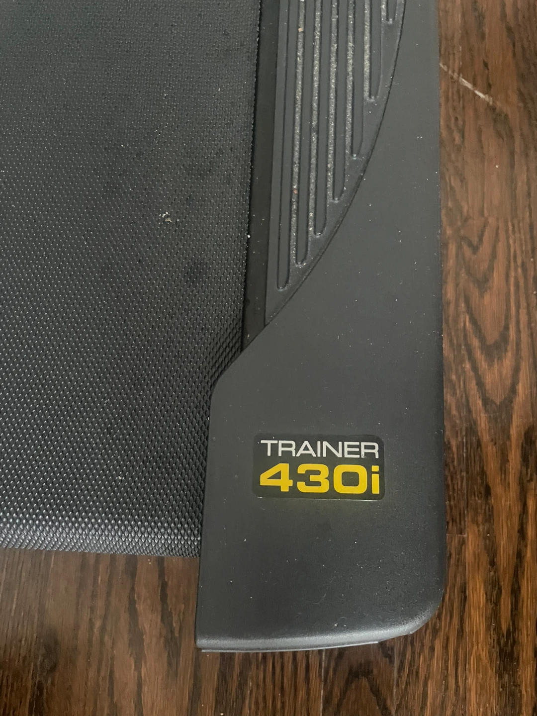 Golds gym treadmill - photo 3