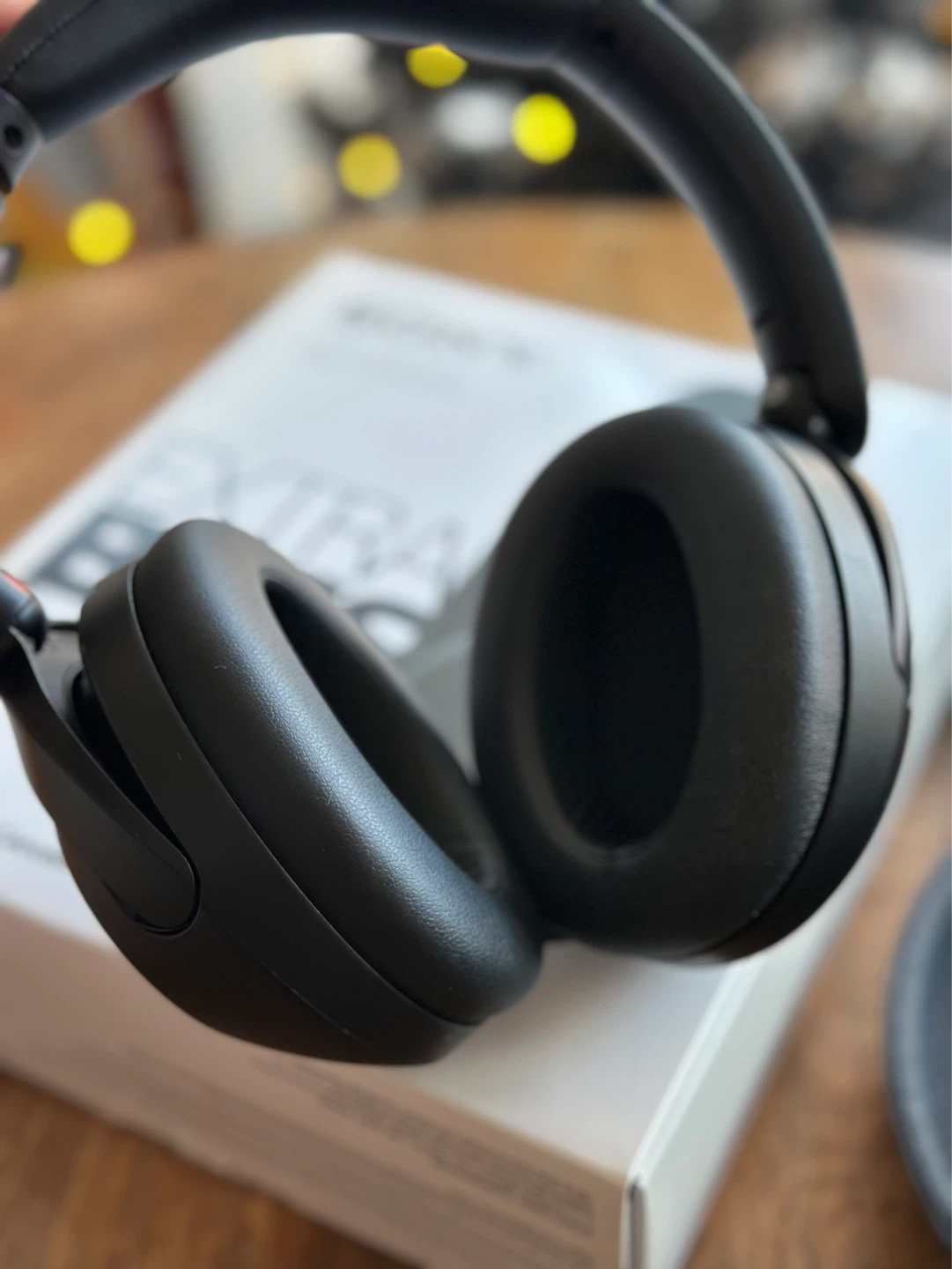 Sony WH-XB910N Noise Cancelling Headphones - photo 4