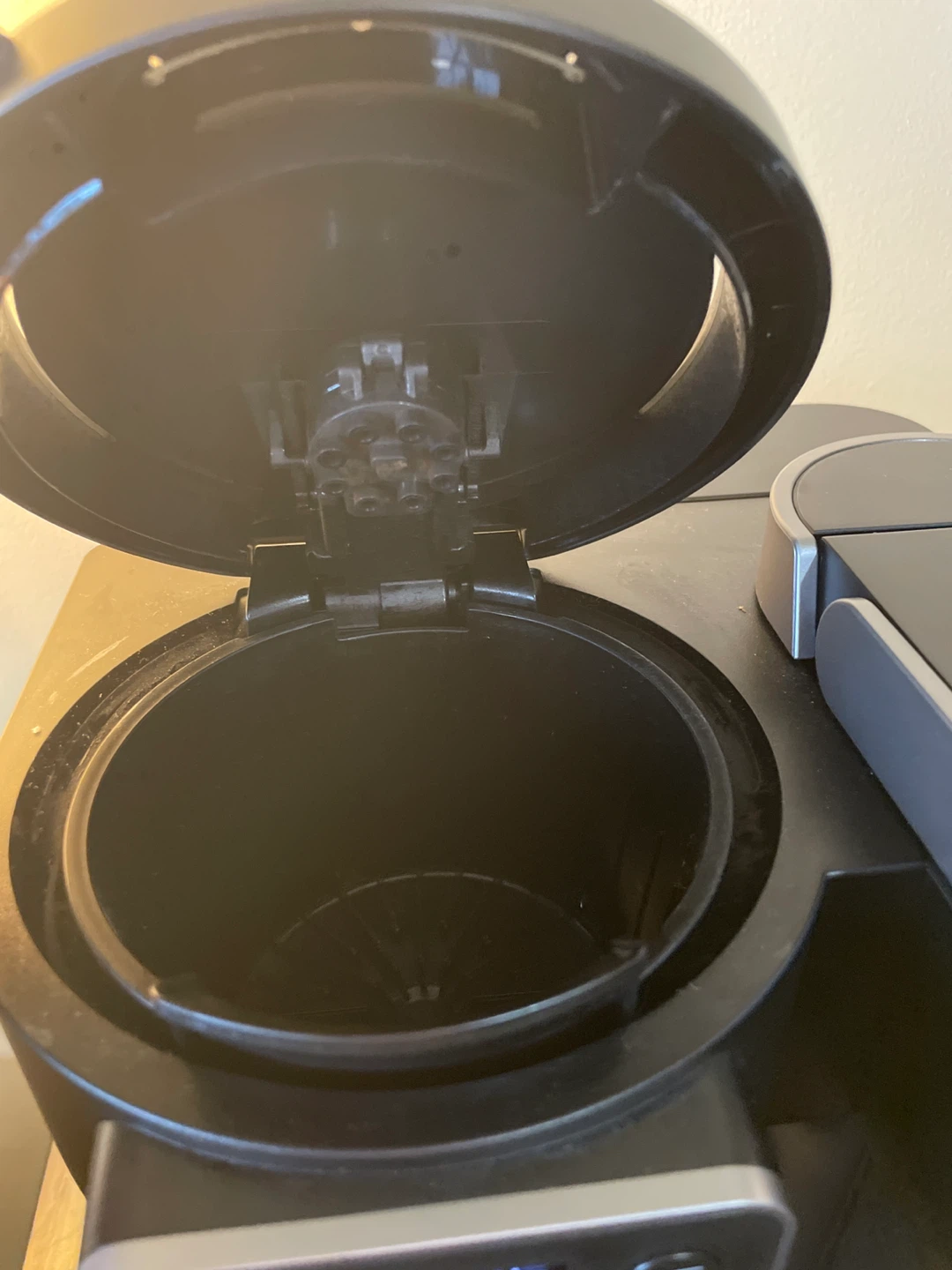Keurig Coffee Maker - photo 3